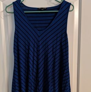 Swingy sleeveless tank